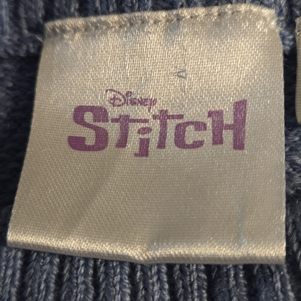 Disney Lilo & Stitch Festive Blue n White Crewneck Sweater Cozy Junior Girls XL - Picture 7 of 13